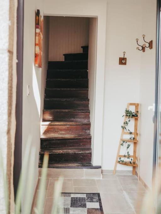 Appartement Avec Patio Saint Anne-dʼAuray Zewnętrze zdjęcie